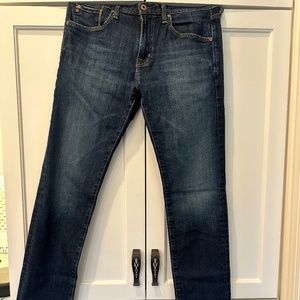 Adriano Goldschmied (AG) Men’s jeans size 32 waist 34 length in a Matchbox fit.